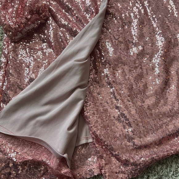 Pink Sequin V-Neck Cocktail Dress - Above the Knee - Picture 6 of 10